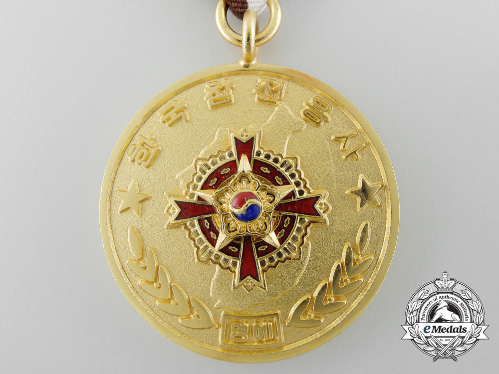 a_korean_war_veterans_association_medal_with_miniature&_case_b_7220