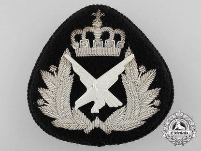 a_norwegian_air_force_cap_badge_b_7269_1_1