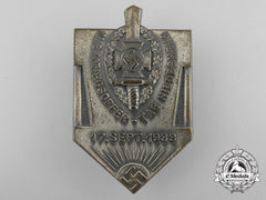 A 1933 Badge Commemorating The War Victims Of The Town Of Hildesheim