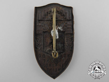 germany,_wehrmacht._a1933_presenting_the_colours_at_hildensheim_badge_b_7387
