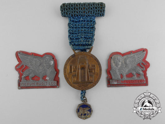 a_second_war_group_to_the_italian_san_marco_regiment_b_7597