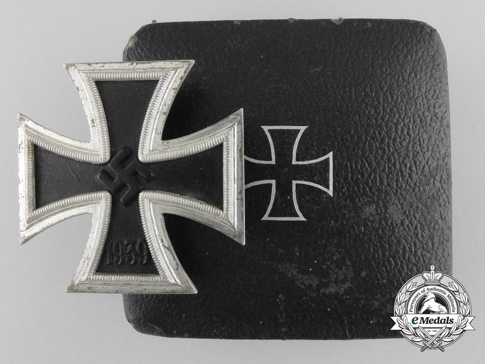 an_iron_cross_first_class1939_with_case_by_wilhelm_deumer_b_7667