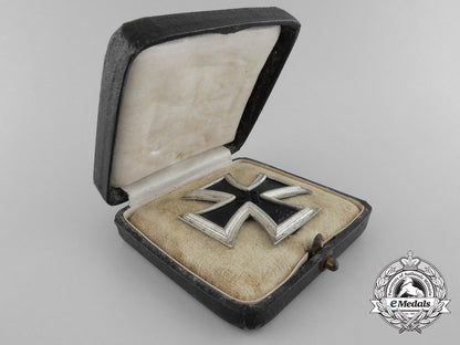 an_iron_cross_first_class1939_with_case_by_wilhelm_deumer_b_7669