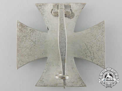 an_iron_cross_first_class1939_with_case_by_wilhelm_deumer_b_7671