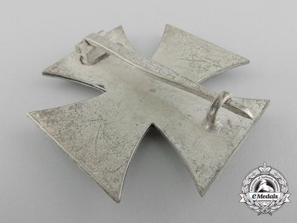 an_iron_cross_first_class1939_with_case_by_wilhelm_deumer_b_7673