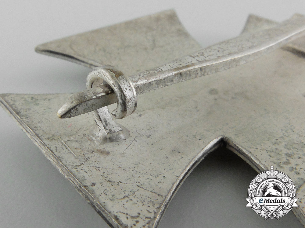 an_iron_cross_first_class1939_with_case_by_wilhelm_deumer_b_7674