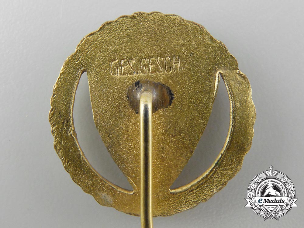 germany,_drkb._three_kyffhäuser_league_veterans_association_shooting_stickpins_b_7960