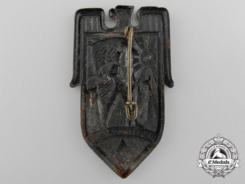 a_hj“_für_des_führer’s_jugend”_badge_b_8429
