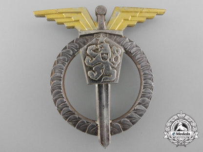 a_czechoslovakian_socialist_air_force_pilot_badge;3_rd_class_b_8614_1_1