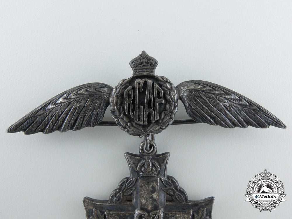 a_memorial_cross_to_pilot_percy_walker_who_went_missing_in_operations_october1941_b_868