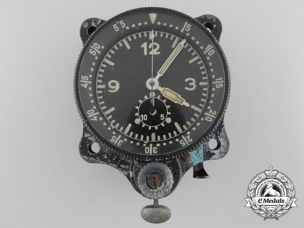 a_junghans_aircraft_clock(_j30_bz)_as_used_in_me109_b_8773