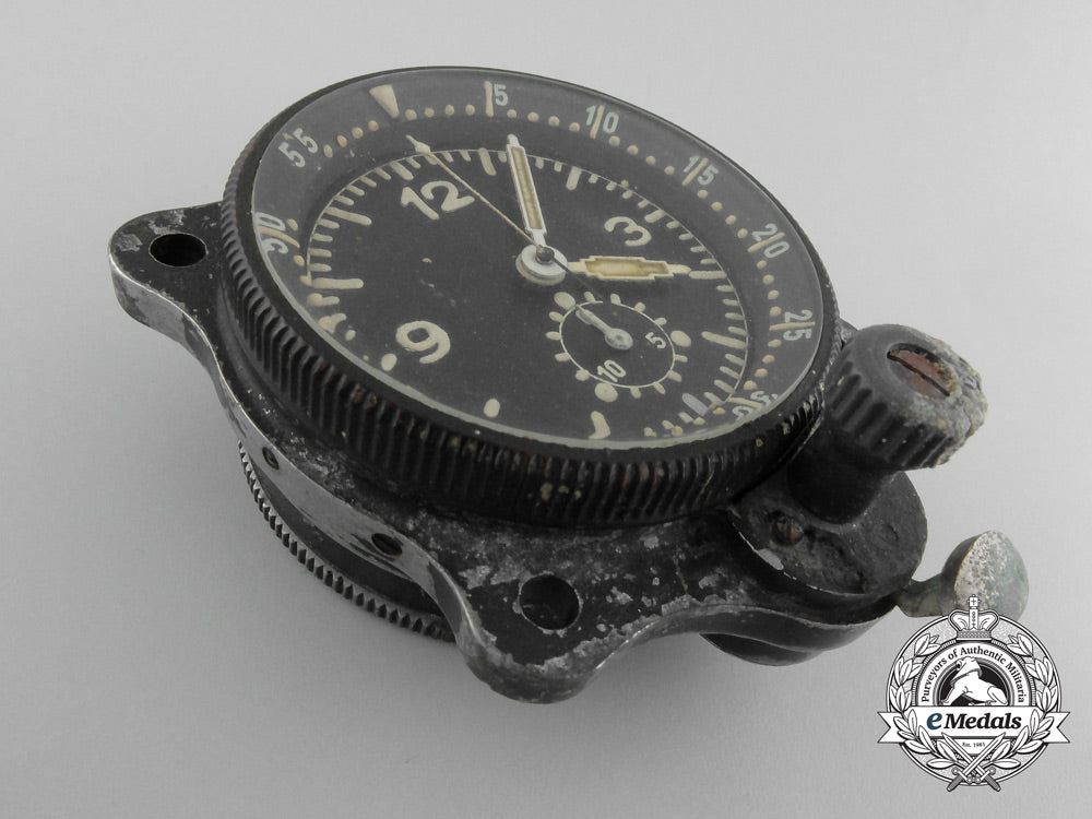 a_junghans_aircraft_clock(_j30_bz)_as_used_in_me109_b_8775