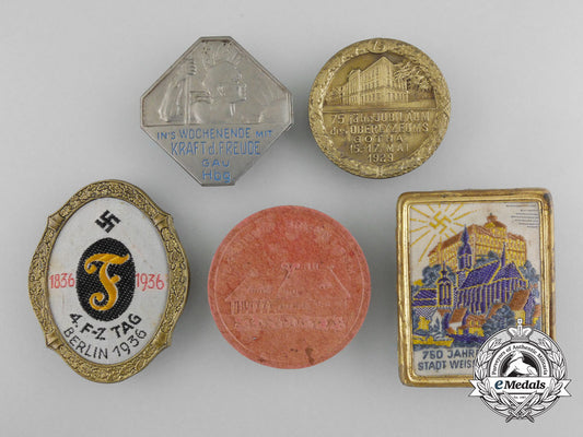 a_lot_of_five_german_second_war_badges_b_8834