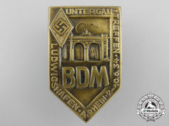 A 1934 Hj Bund Der Deutschen Mädel Badge