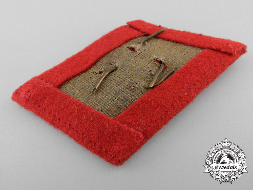 a_single_luftwaffe_anti-_aircraft_gefreiter_collar_tab_b_9458