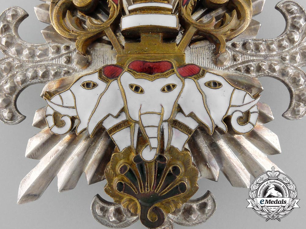 an_order_of_the_million_elephants&_parasol_of_the_kingdom_of_laos;_grand_cross_set_of_insignia_b_9674