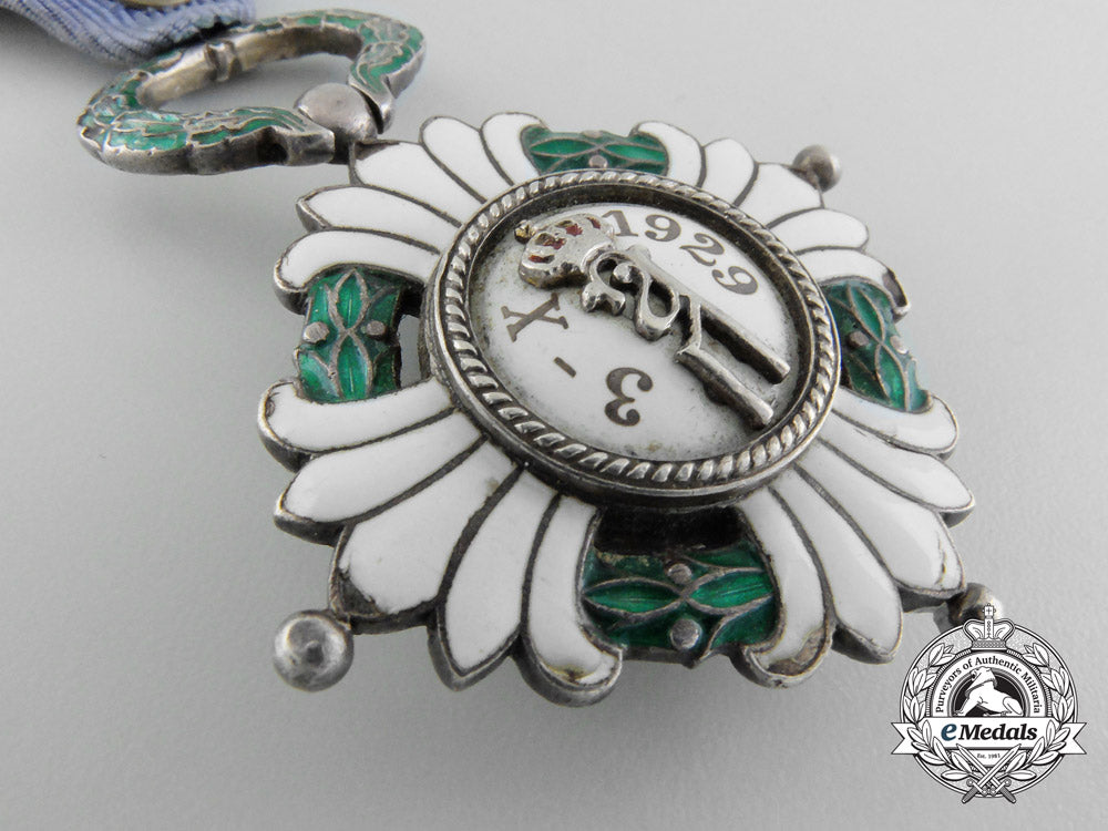 an_order_of_the_yugoslav_crown;_fifth_class_with_case_by_huguenin_freres_b_9743_1