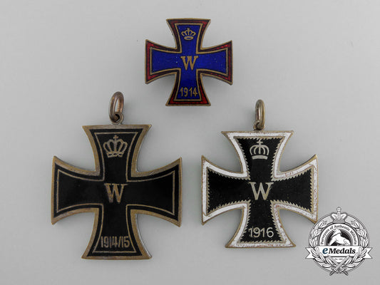 germany,_imperial._three_iron_cross_badges1914-15-16_b_9919