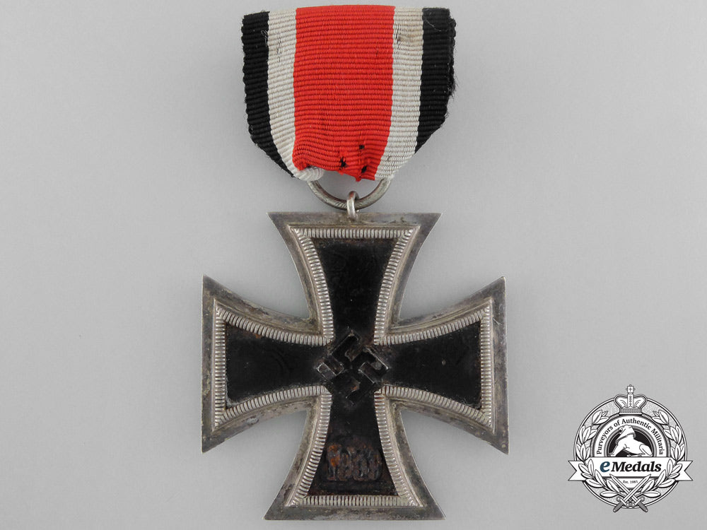 germany,_third_reich._an_iron_cross_ii_class1939,_oversized_version_b_9963