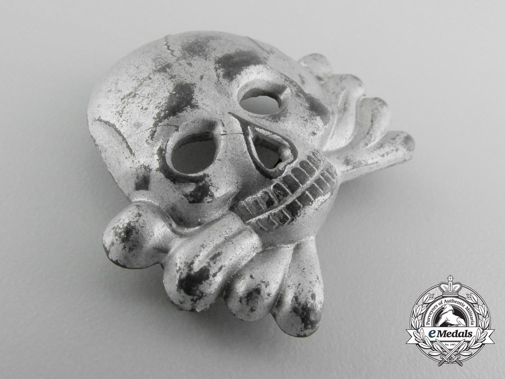 an_ss_skull_first_model_for_visor_cap_b_9975