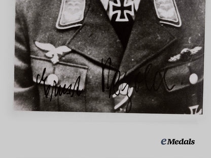 germany,_third_reich._a_lot_of_post-_war_signed_knight’s_cross_winner_photographs_e_medals__g62084_7