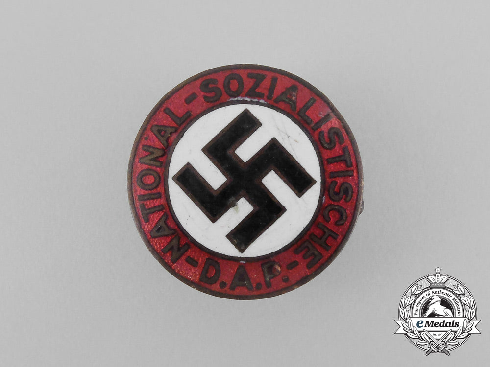 a_nsdap_party_member’s_lapel_badge_by_paulmann&_crone_of_lüdenscheid_bb_0050