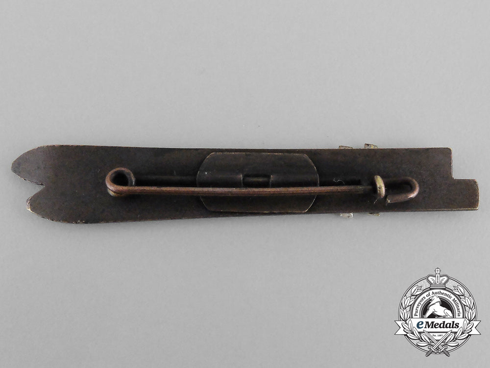 a_ss4_th_ski_prize_badge_bb_0243