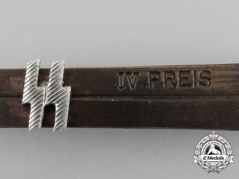 a_ss4_th_ski_prize_badge_bb_0244