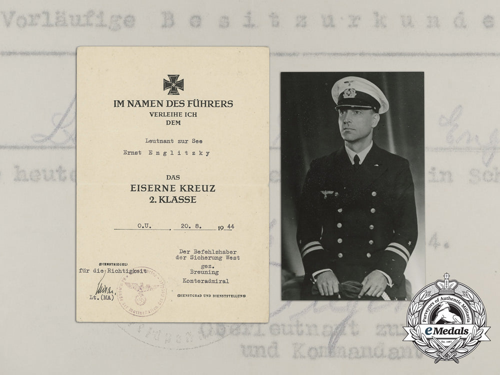 germany,_kriegsmarine._two_award_documents_to_leutnant_zur_see;_wound_badge&_ek_bb_0305_1