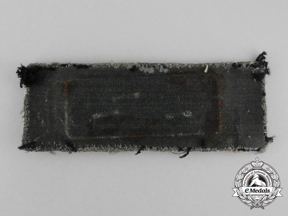 a_silver_grade_badge_for_single-_handed_tank_destruction;_uniform_removed_bb_0449