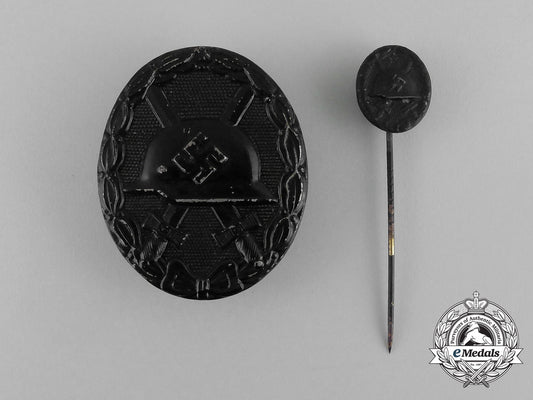 a_second_war_german_black_grade_wound_badge_with_matching_stick_pin_bb_0557