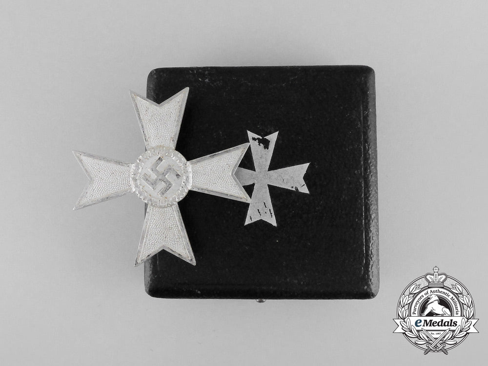 a_war_merit_cross_first_class_without_swords_by_austrian_maker_karl_schiermeister_bb_0590