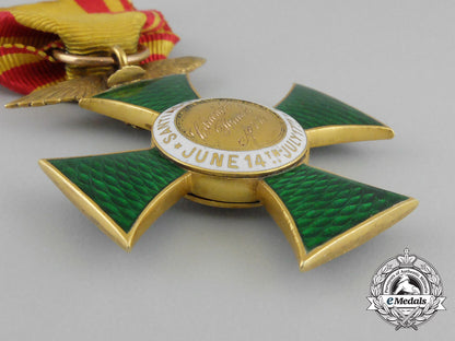 united_states._a_society_of_the_army_of_santiago_membership_cross_in_gold1898_bb_0895