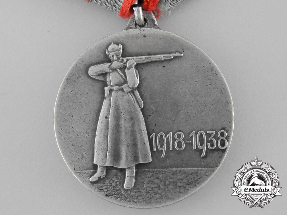 a_soviet_russian_jubilee_medal_for20_years_of_the_workers'_and_peasants'_red_army1918-1938_bb_0956