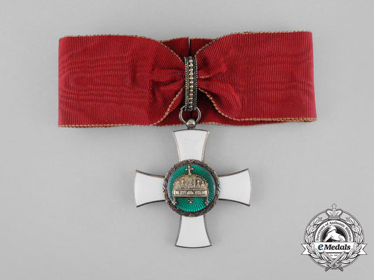 hungary._an_order_of_the_holy_crown,_knight_commander_badge,1942_bb_0976