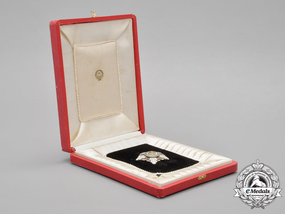 a_yugoslavian_order_of_the_republic_with_silver_wreath;_cased_early_version_bb_1063