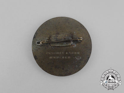 a1935_nsdap_national_party_day_badge_by_deschler&_sohn_bb_1089