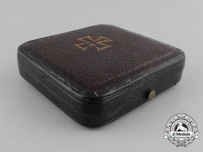an_iron_cross1_st_class1914_by_wagner;_dedicated_to_hauptm._f.w._gentner1916_bb_1633