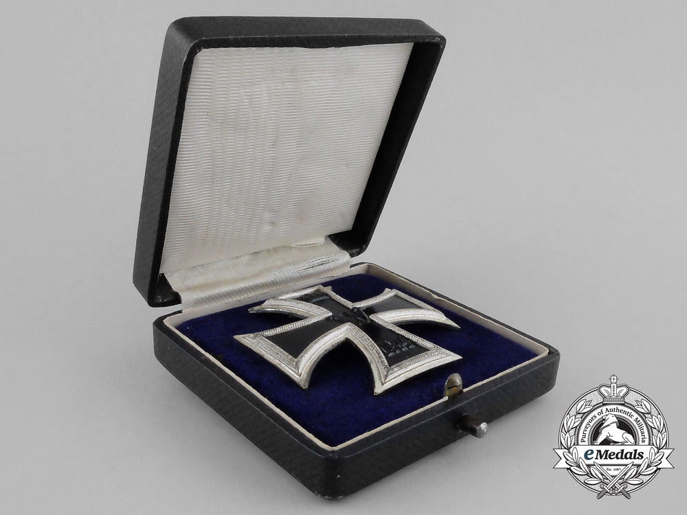 an_iron_cross1914_first_class_in_its_original_case_of_issue_bb_1677