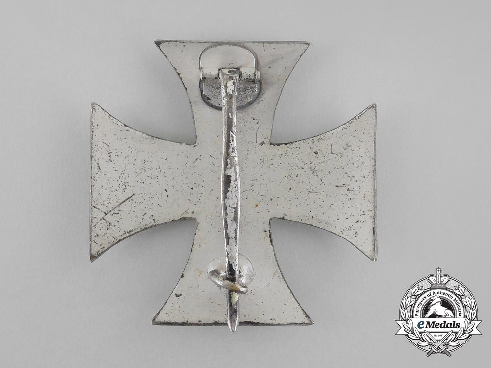 an_iron_cross1914_first_class_in_its_original_case_of_issue_bb_1679
