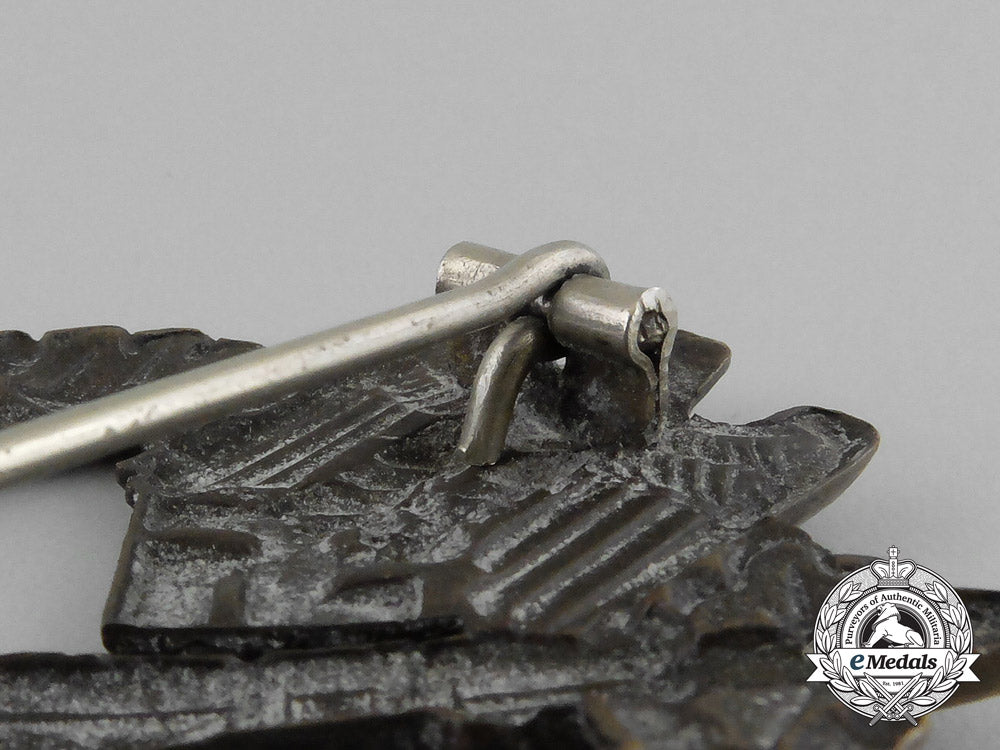 an_early_second_war_german_bronze_grade_infantry_assault_badge_bb_1757