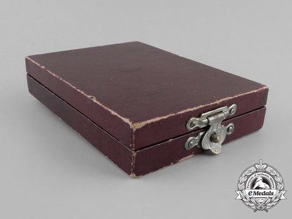 a_fine_quality_first_war_prussian_pilot’s_badge_by_c._e._juncker_in_its_original_case_of_issue_bb_1773