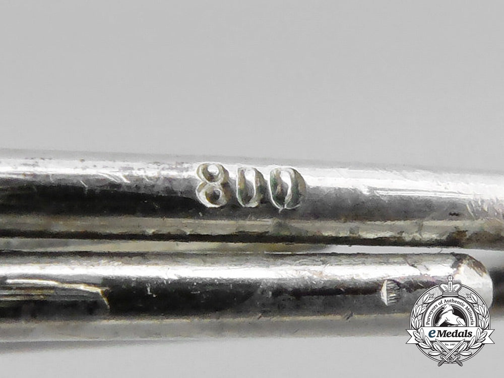 a_knight’s_cross_of_the_iron_cross1939_ribbon_with_loop_bb_1785