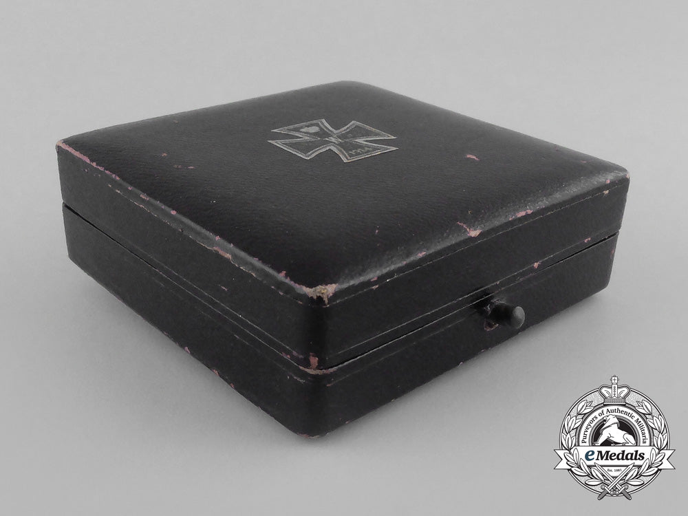 an_iron_cross1_st_class1914;_dedicated_in_remembrance_of_champagne&_verdun_bb_1904