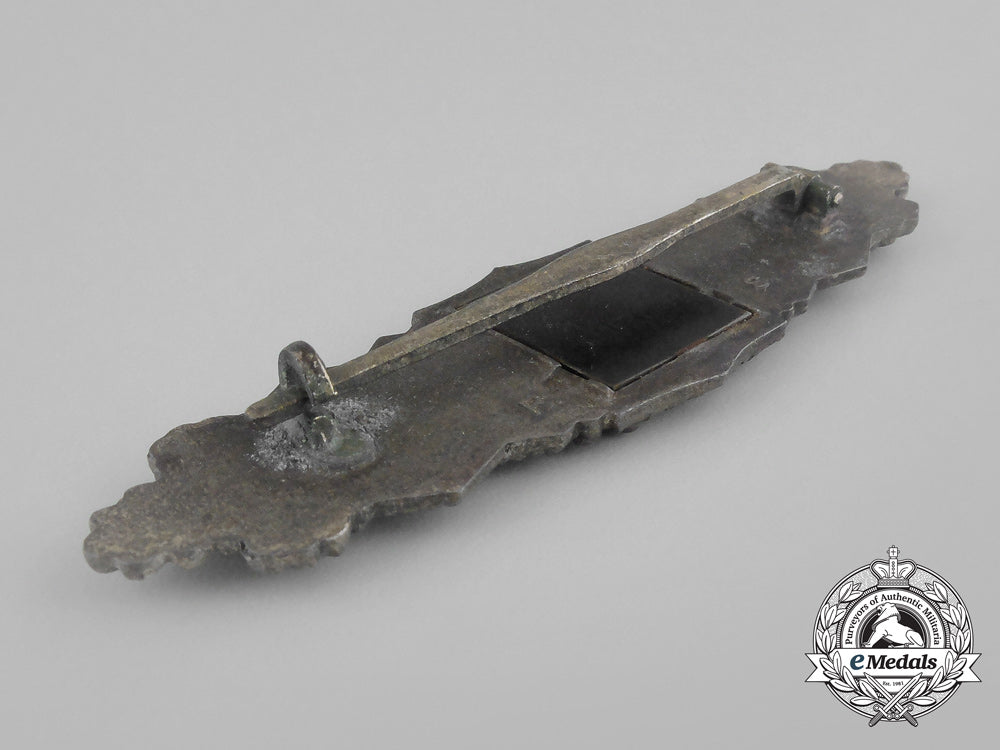 a_silver_grade_close_combat_clasp_by_rudolf_souval_of_vienna_bb_1932