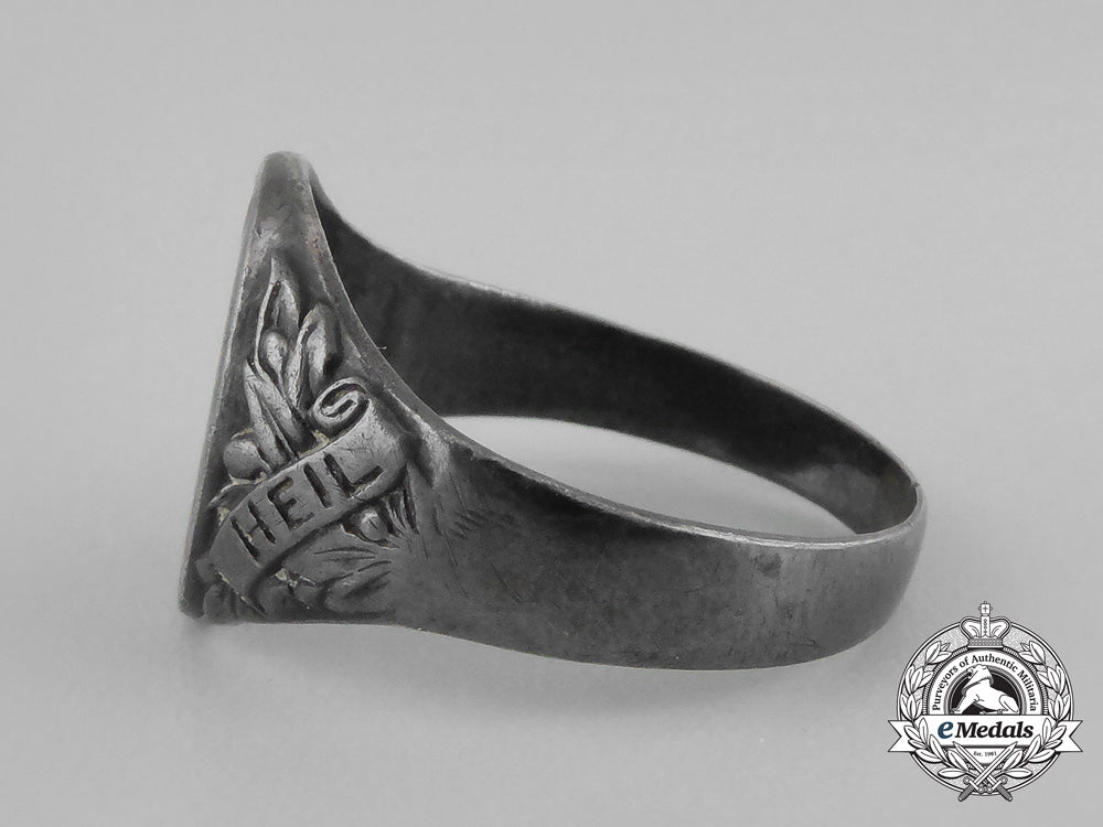 a_third_reich_period_german_veteran’s_ring;_silver_bb_1966