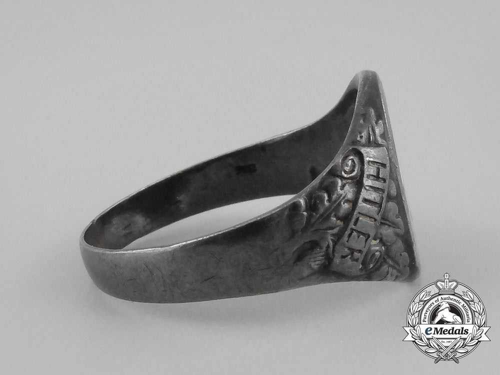 a_third_reich_period_german_veteran’s_ring;_silver_bb_1967