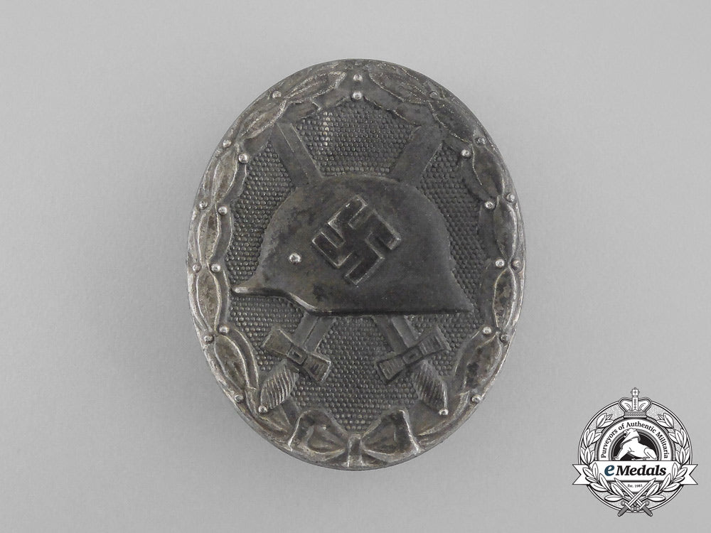 a_german_silver_grade_wound_badge_by_moritz_hausch_a.g._bb_2006