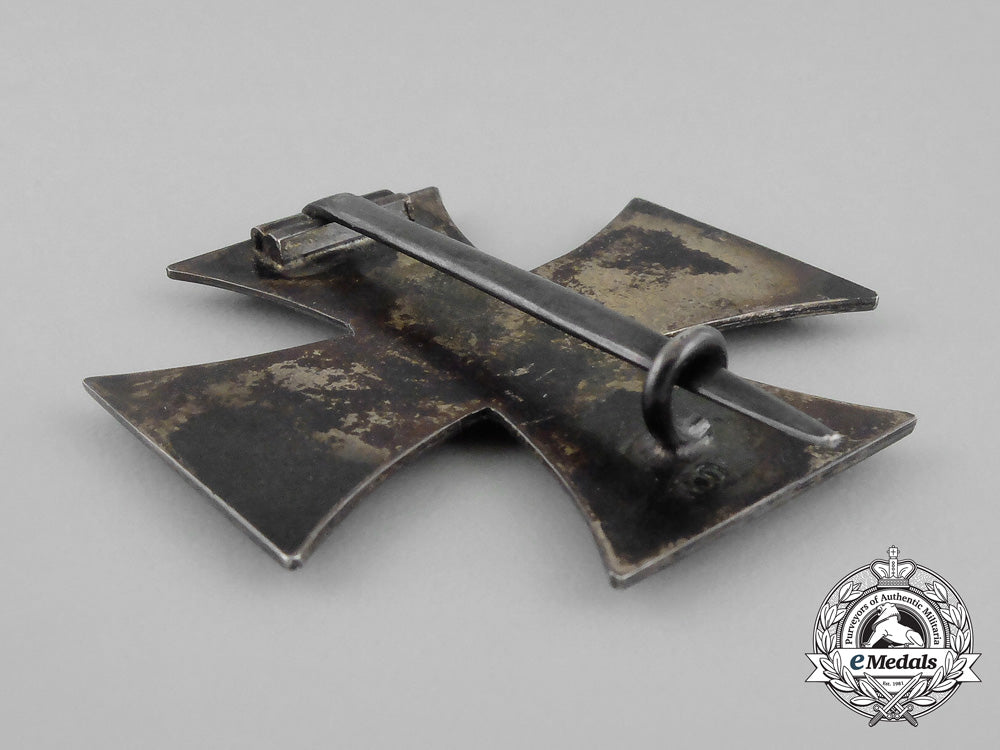 an_iron_cross1_st_class1914_by_königliches_münzamt_orden,_berlin_bb_2069_1_1