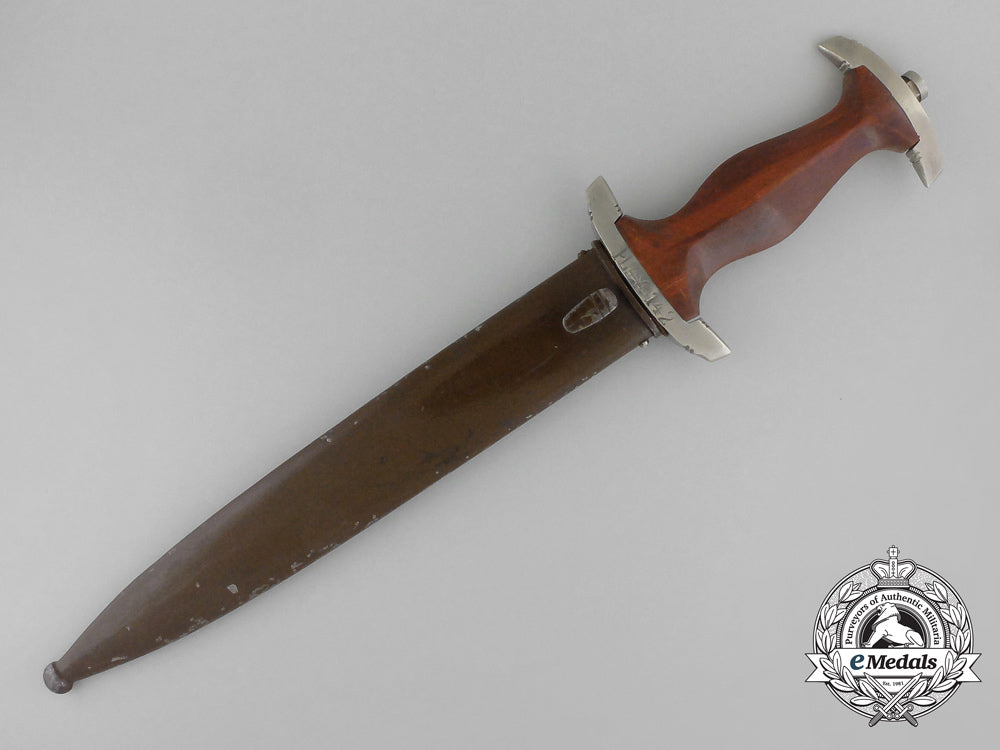 an_npea(_national_political_educational_institute)_ploen_pupil’s_dagger_by_burgsmüller_bb_2517